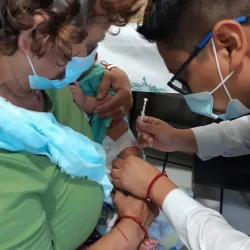 Jornada de vacunación fundación pediátrica guatemalteca